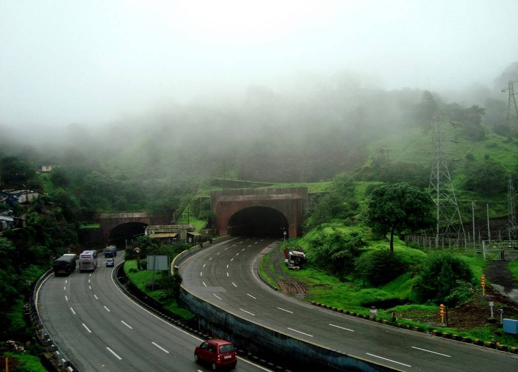 Mumbai-Pune Expressway | Five Tunnels & Unique Features