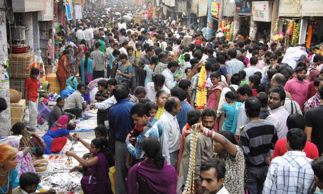 8 Markets in Delhi Open on Monday | Monday Markets in Delhi