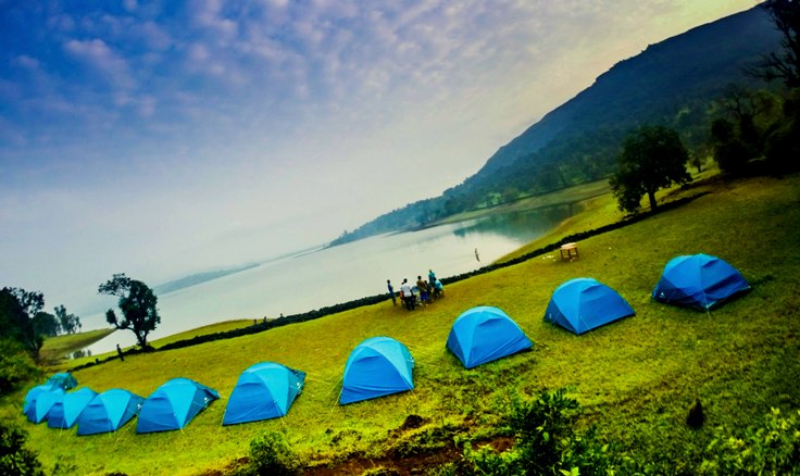 Camping in Bhandardara