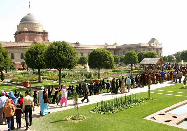 Mughal Gardens, New Delhi