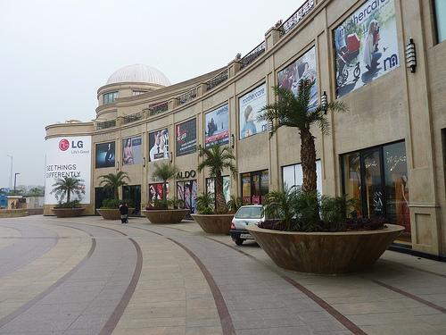 shopping malls in delhi ncr emporio