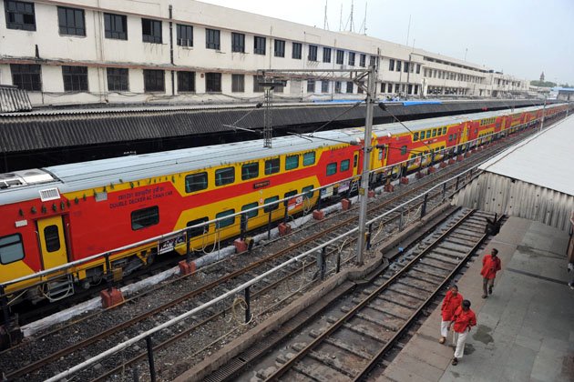 Chennai Bangalore Double Decker Train