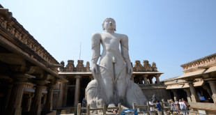 Gomateshwara Statue - World's Largest Monolithic Statue