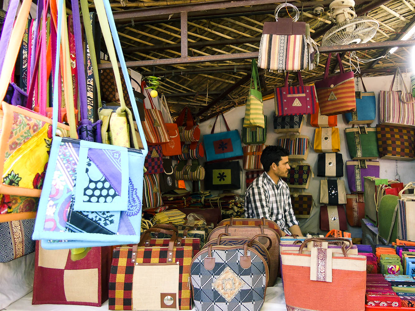 8 Markets in Delhi Open on Sunday | Sunday Markets in Delhi