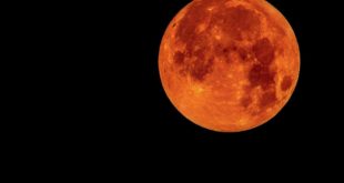 Blood Moon 2018, LONGEST total lunar eclipse of 21st Century on 27 July