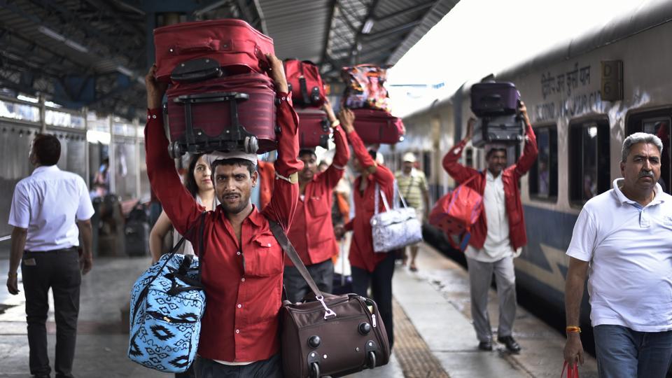 Indian Railways will levy Huge Fine For carrying Excess Luggage in Trains