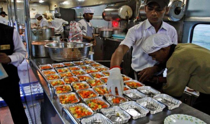 Train meals by IRCTC to reflect new changes with boneless chicken, reduced quantity, and many more