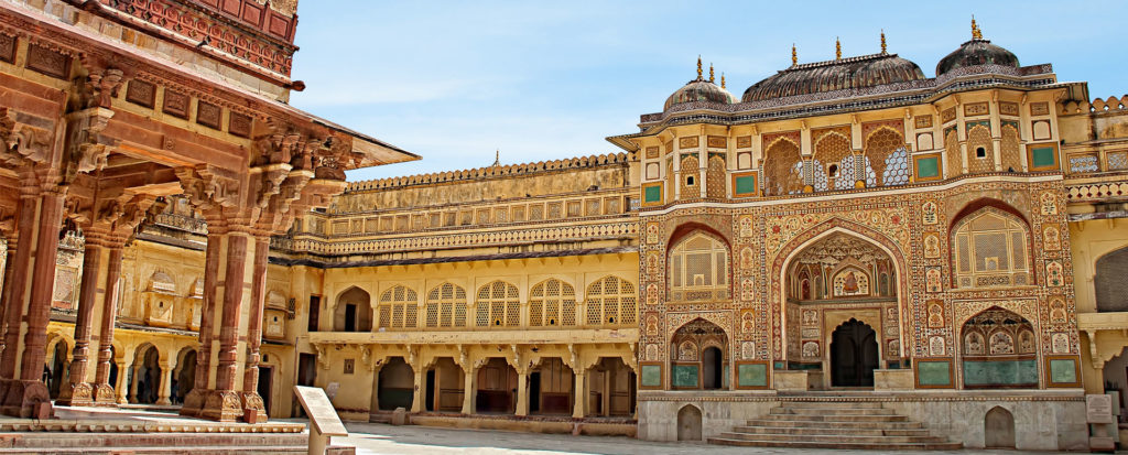Why Jaipur, the State of a royals an ideal holiday destination